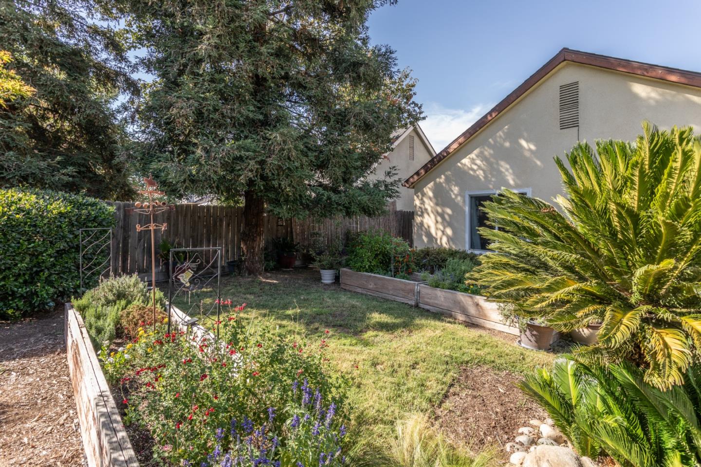 Detail Gallery Image 54 of 54 For 2181 E Cromwell Ave, Fresno,  CA 93720 - 3 Beds | 2 Baths