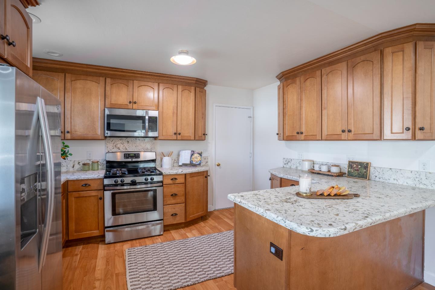 Detail Gallery Image 21 of 41 For 14829 Wake Ave, San Leandro,  CA 94578 - 2 Beds | 1 Baths