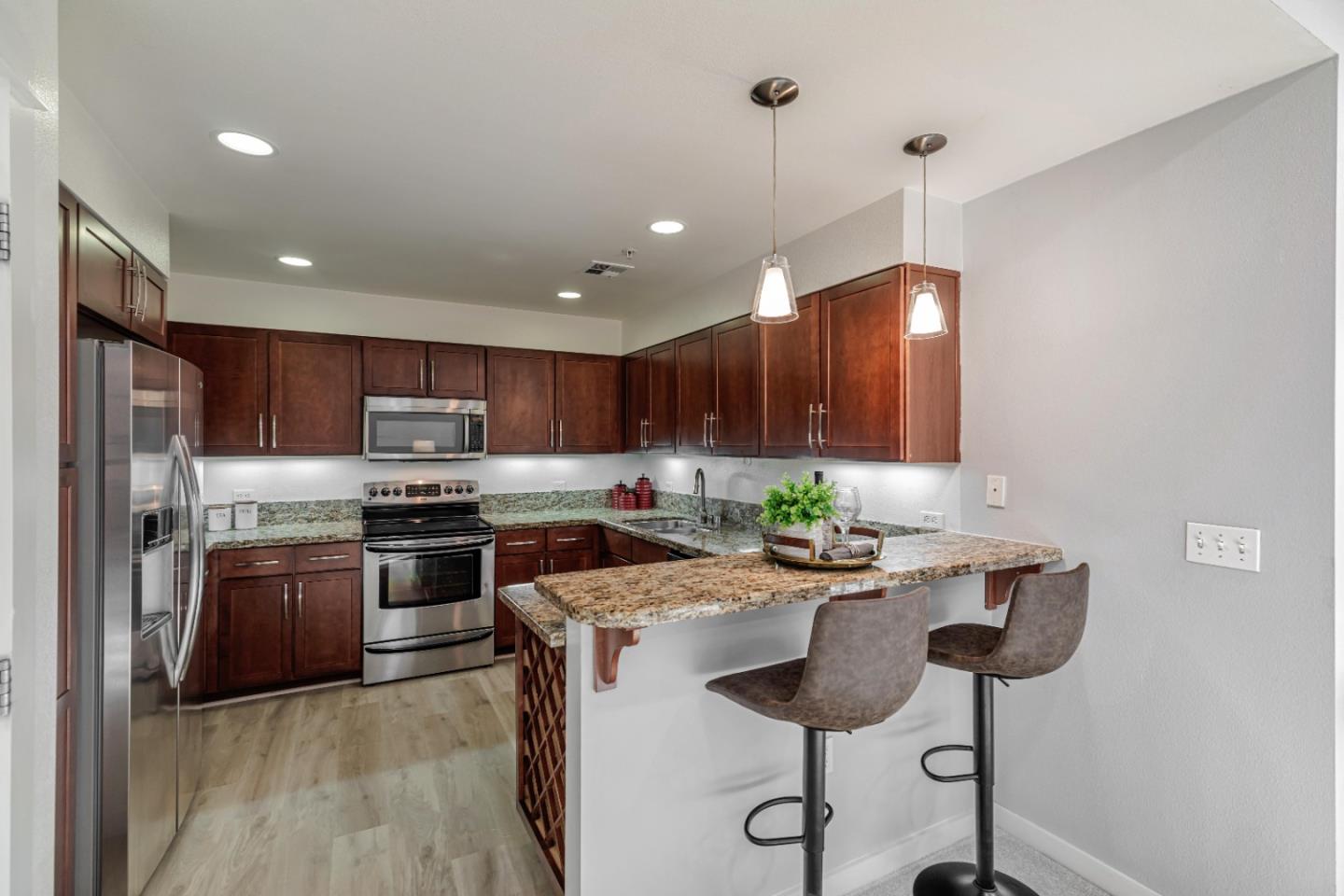 Detail Gallery Image 5 of 40 For 125 Patterson St #233,  San Jose,  CA 95112 - 2 Beds | 2 Baths