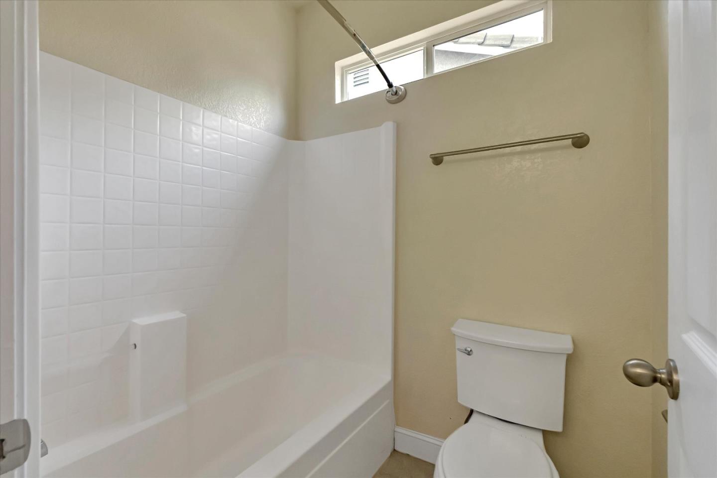 Detail Gallery Image 19 of 25 For 1689 Southpointe Dr, Yuba City,  CA 95991 - 3 Beds | 2 Baths