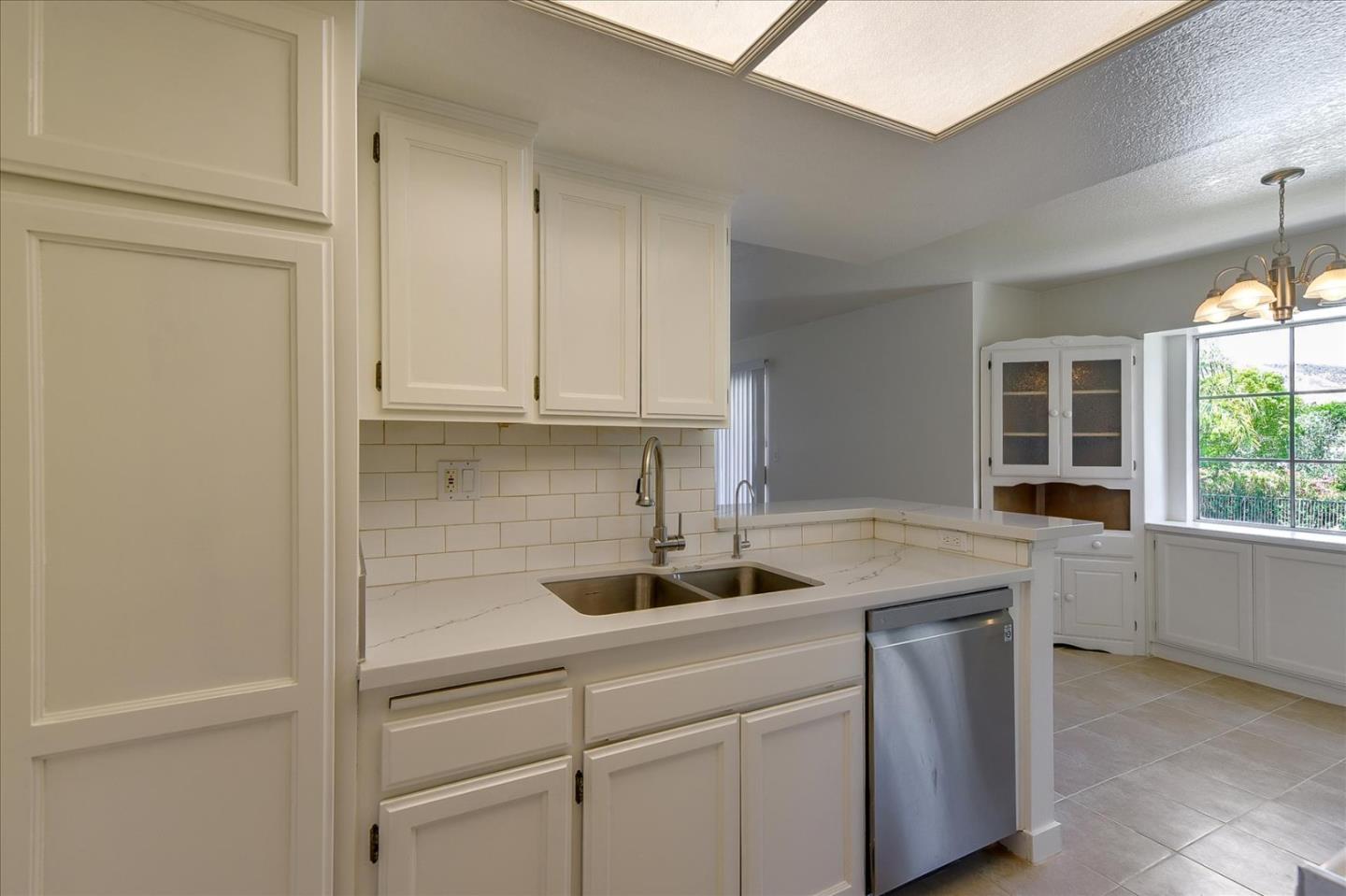 Detail Gallery Image 15 of 40 For 4201 Las Virgenes Rd #211,  Calabasas,  CA 91302 - 2 Beds | 2 Baths