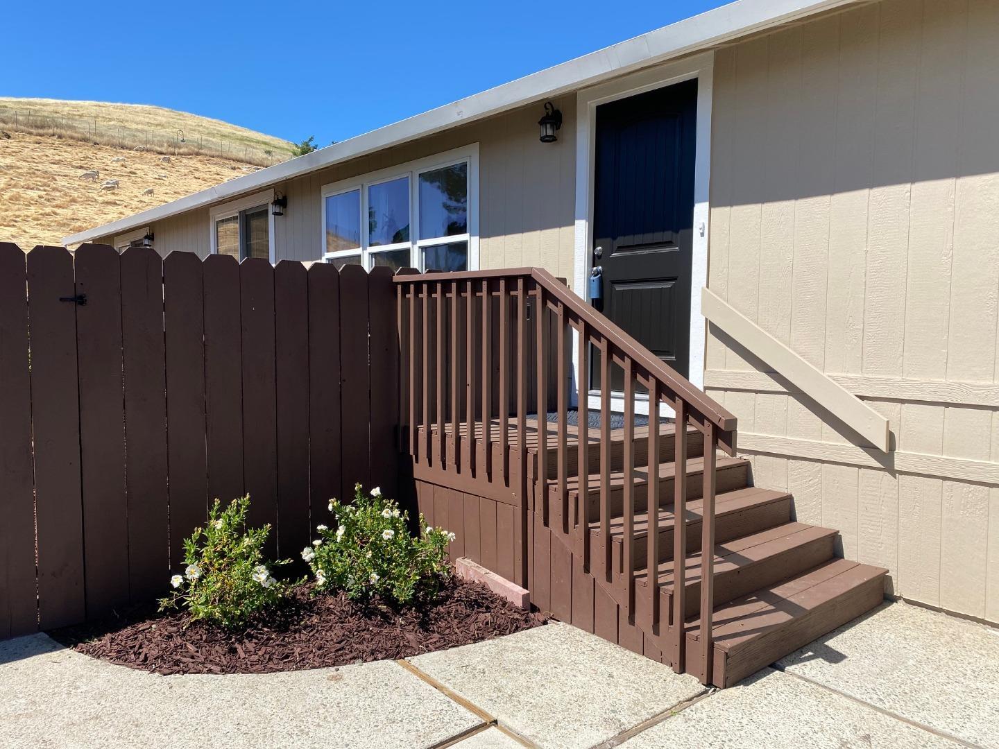 Detail Gallery Image 20 of 26 For 240 Mountain Springs Dr, San Jose,  CA 95136 - 2 Beds | 2 Baths