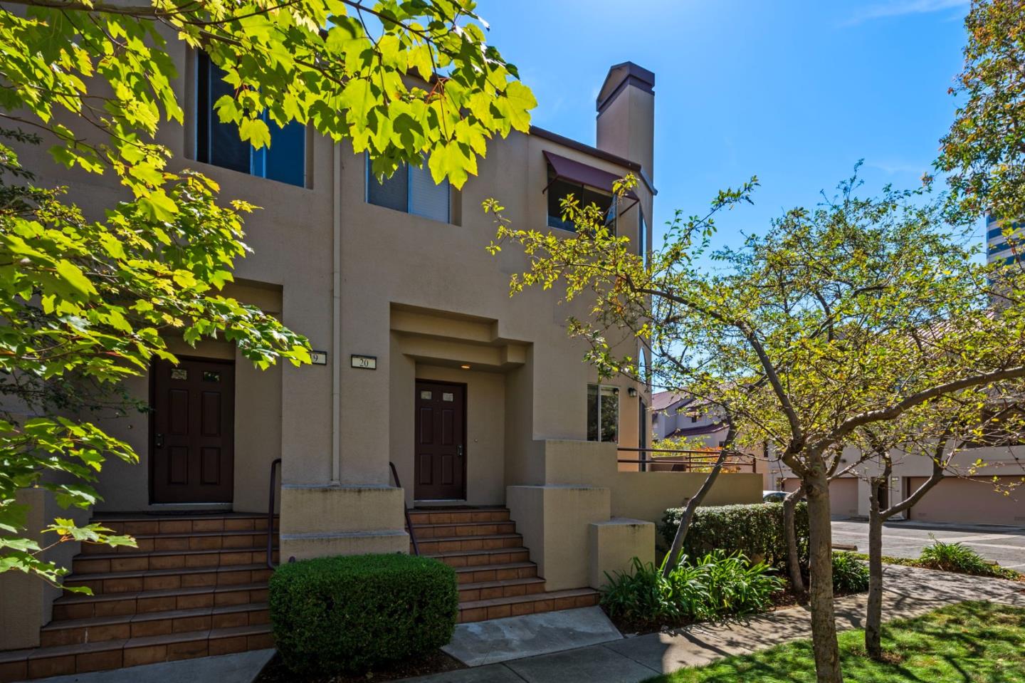 Detail Gallery Image 1 of 1 For 20 E Court Ln, Foster City,  CA 94404 - 2 Beds | 2/1 Baths