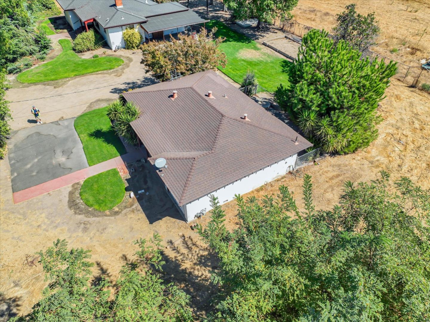 Detail Gallery Image 52 of 61 For 13800 S Highway 99 E Frontage Rd, Manteca,  CA 95336 - 3 Beds | 1/1 Baths