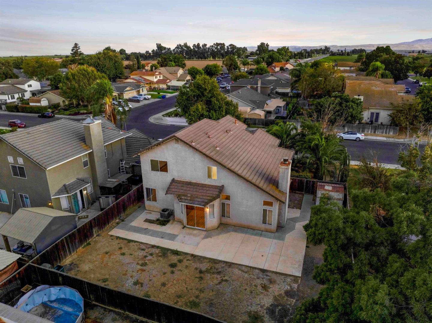 Detail Gallery Image 7 of 38 For 728 Mckinley St, Los Banos,  CA 93635 - 4 Beds | 3/1 Baths