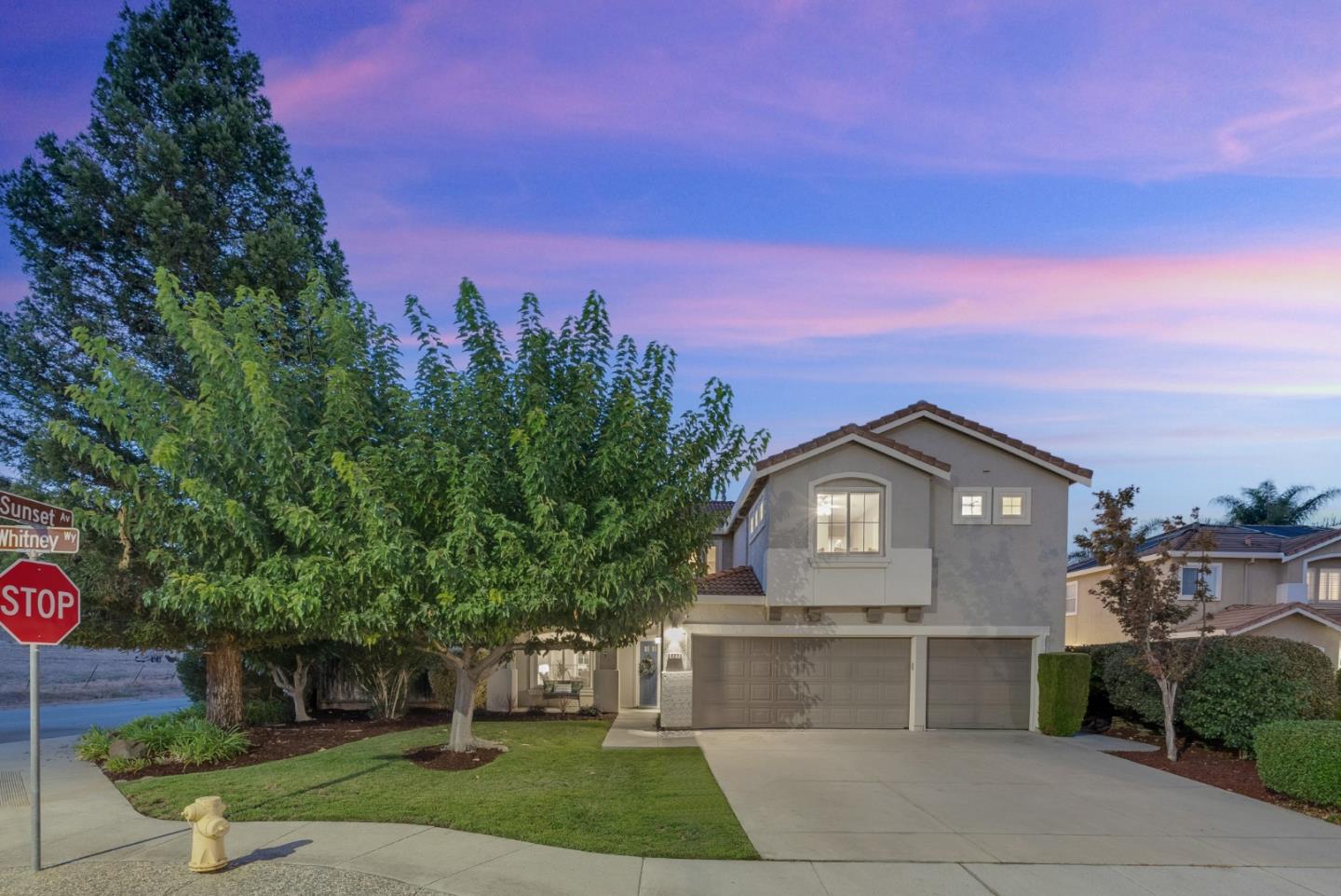 Detail Gallery Image 45 of 63 For 407 Whitney Way, Morgan Hill,  CA 95037 - 5 Beds | 4 Baths