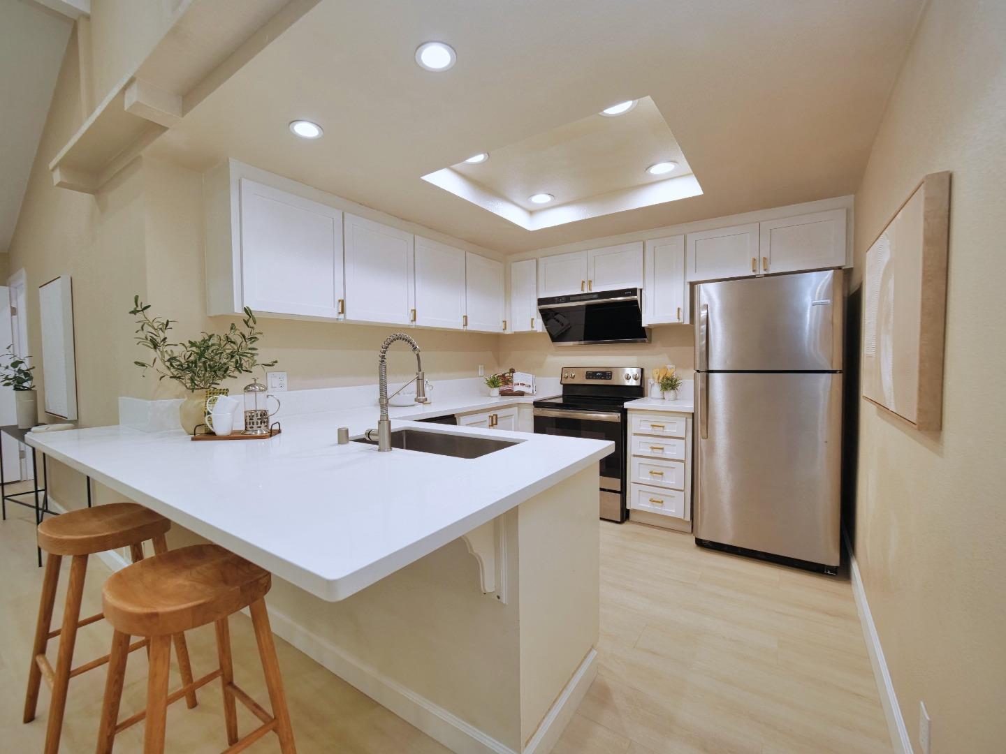 Photo #2: ML81981842 Listing 