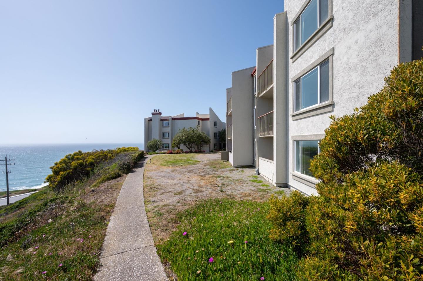 Detail Gallery Image 21 of 36 For 5007 Palmetto Ave #37,  Pacifica,  CA 94044 - 2 Beds | 2 Baths