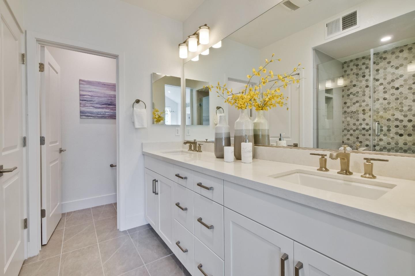 Detail Gallery Image 15 of 43 For 16273 Gellatt Ct, Los Gatos,  CA 95032 - 3 Beds | 3/1 Baths