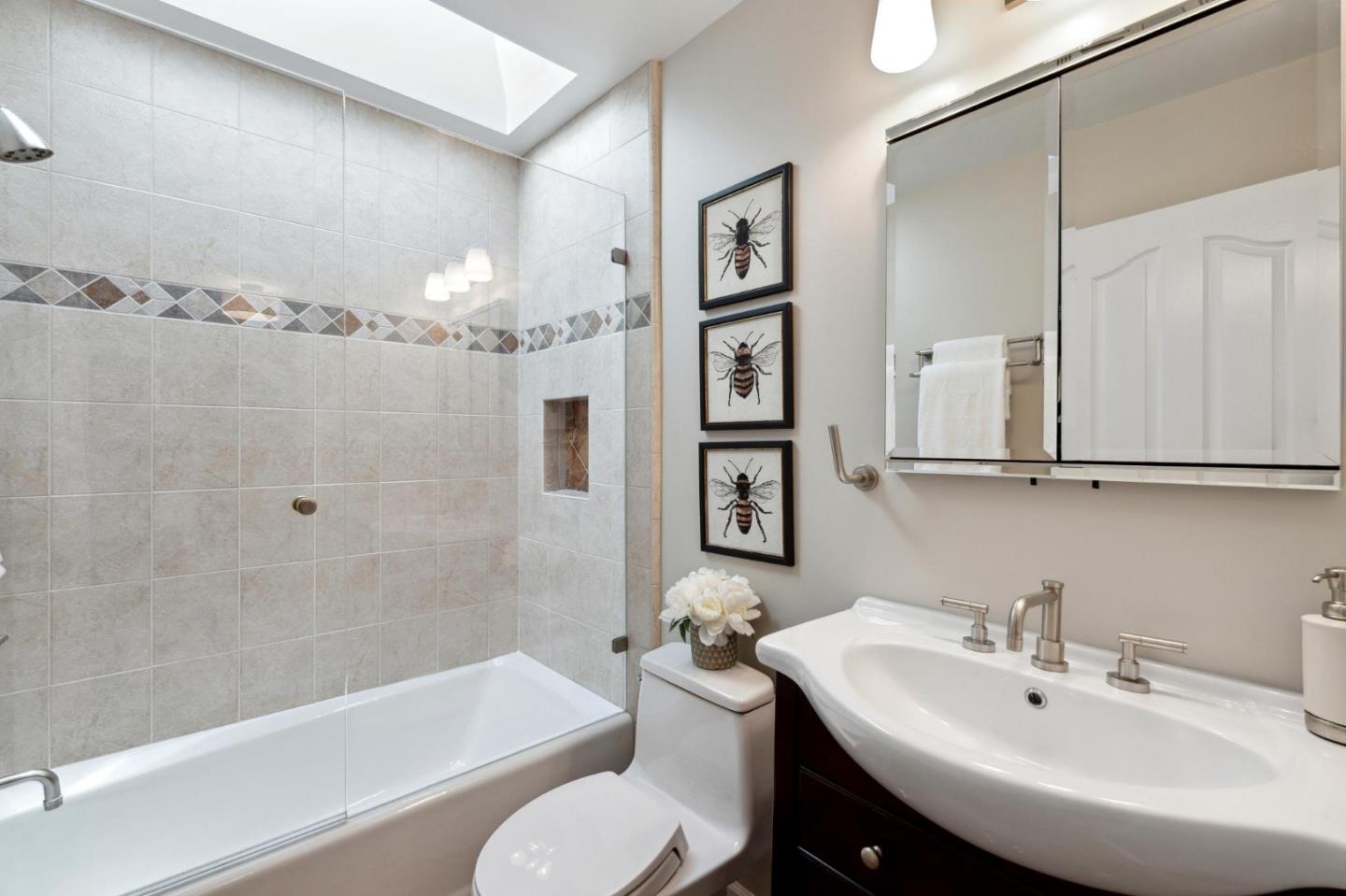 Detail Gallery Image 36 of 44 For 3329 Plateau Dr, Belmont,  CA 94002 - 3 Beds | 2 Baths