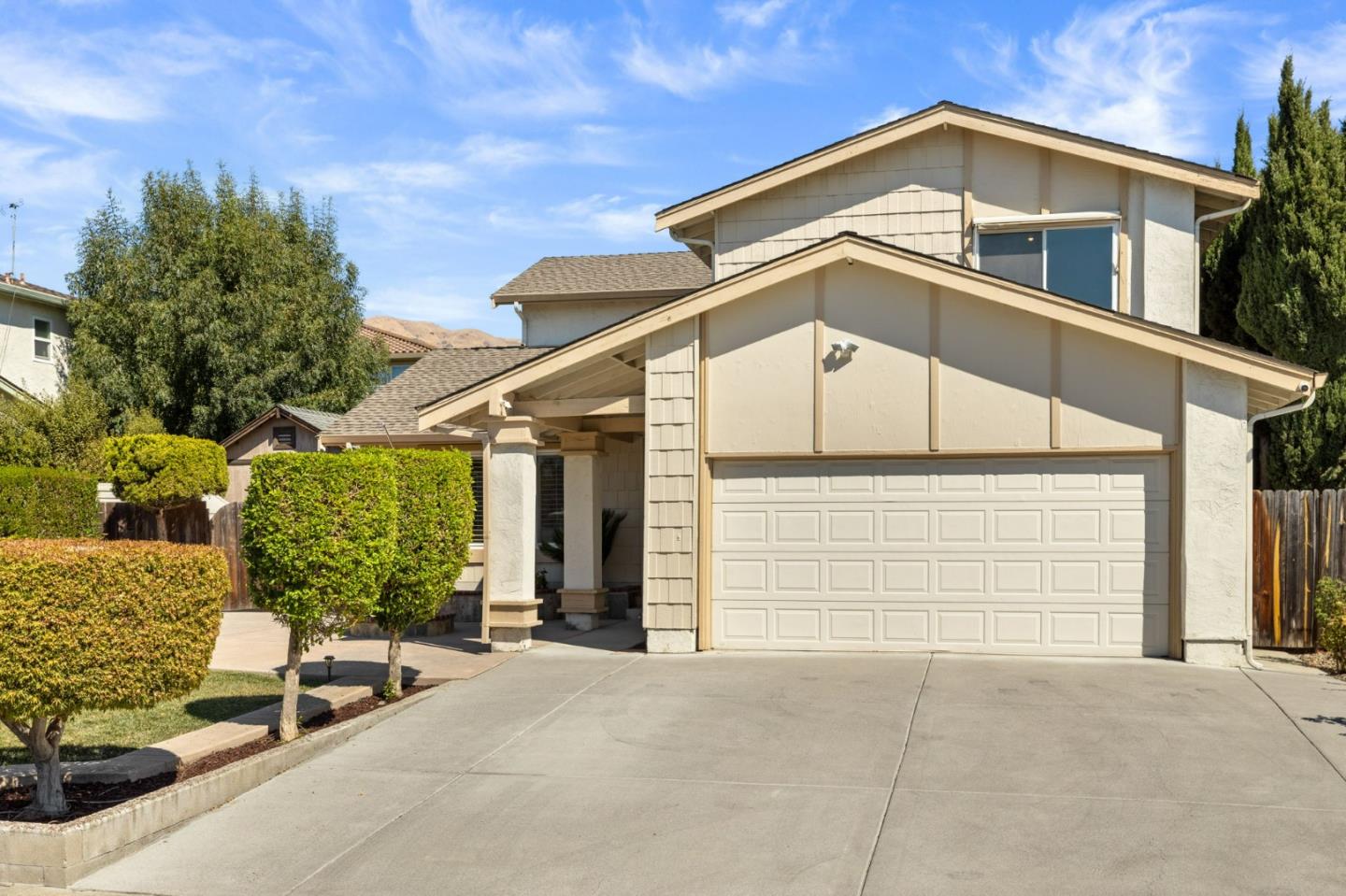 Detail Gallery Image 1 of 36 For 1386 Prada Ct, Milpitas,  CA 95035 - 4 Beds | 2/1 Baths