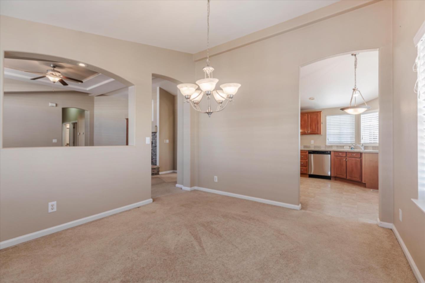 Detail Gallery Image 15 of 35 For 500 W 10th St #55,  Gilroy,  CA 95020 - 3 Beds | 2 Baths