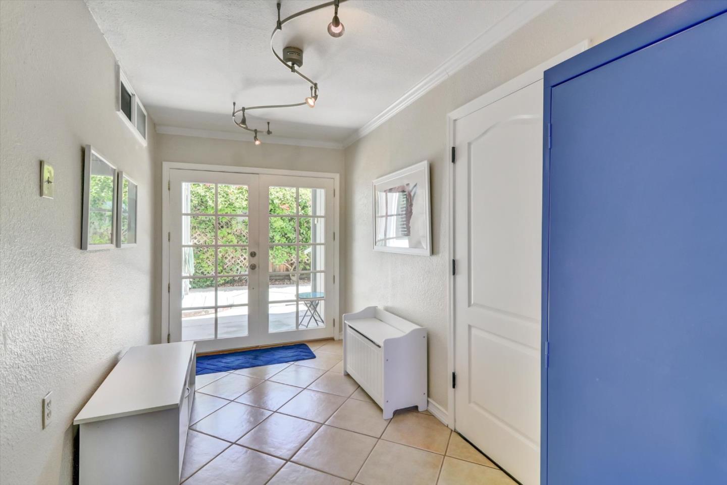 Detail Gallery Image 16 of 44 For 507 Hill St, Capitola,  CA 95010 - 3 Beds | 2/1 Baths