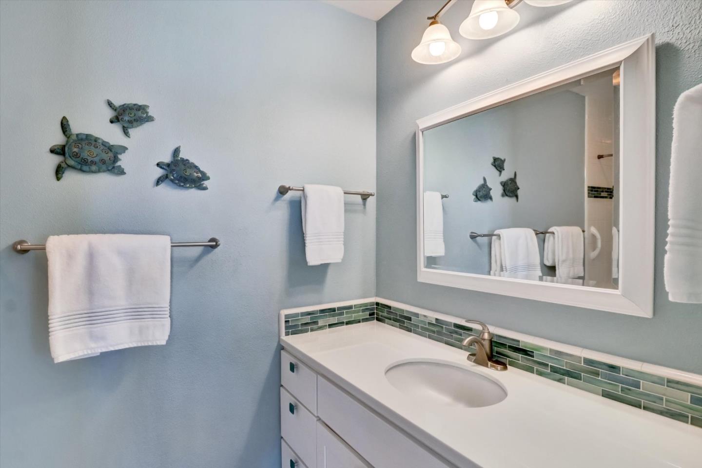 Detail Gallery Image 35 of 44 For 507 Hill St, Capitola,  CA 95010 - 3 Beds | 2/1 Baths