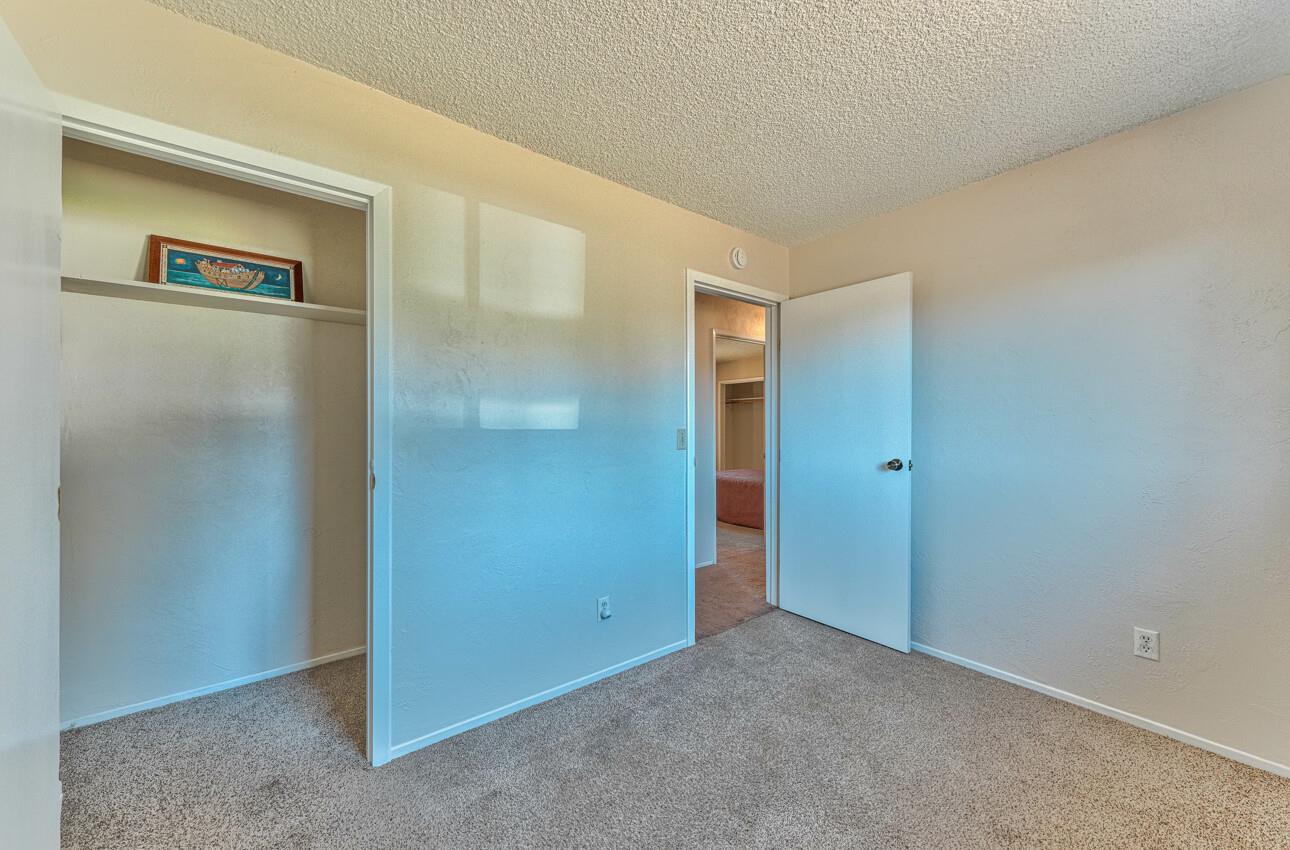 Detail Gallery Image 24 of 37 For 16207 Apricot Ln, Royal Oaks,  CA 95076 - 3 Beds | 2 Baths