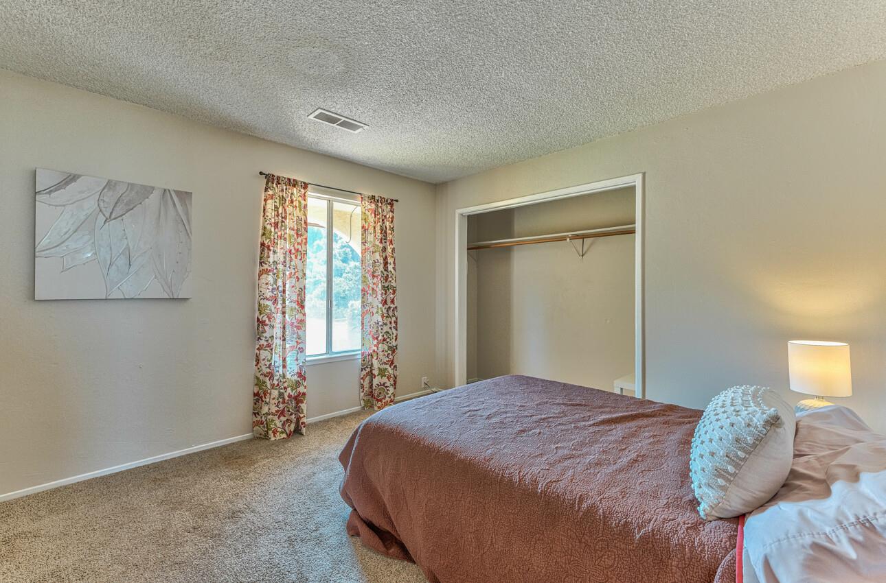 Detail Gallery Image 25 of 37 For 16207 Apricot Ln, Royal Oaks,  CA 95076 - 3 Beds | 2 Baths