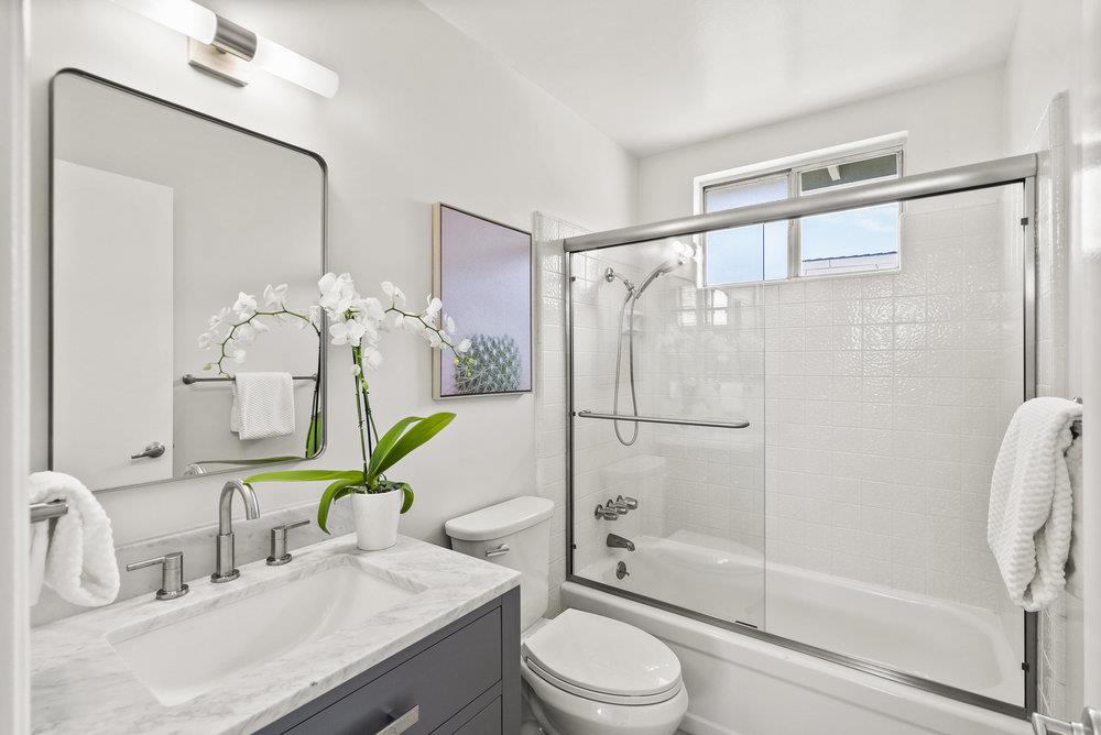 Detail Gallery Image 31 of 46 For 809 Colleen Dr, San Jose,  CA 95123 - 4 Beds | 2/1 Baths