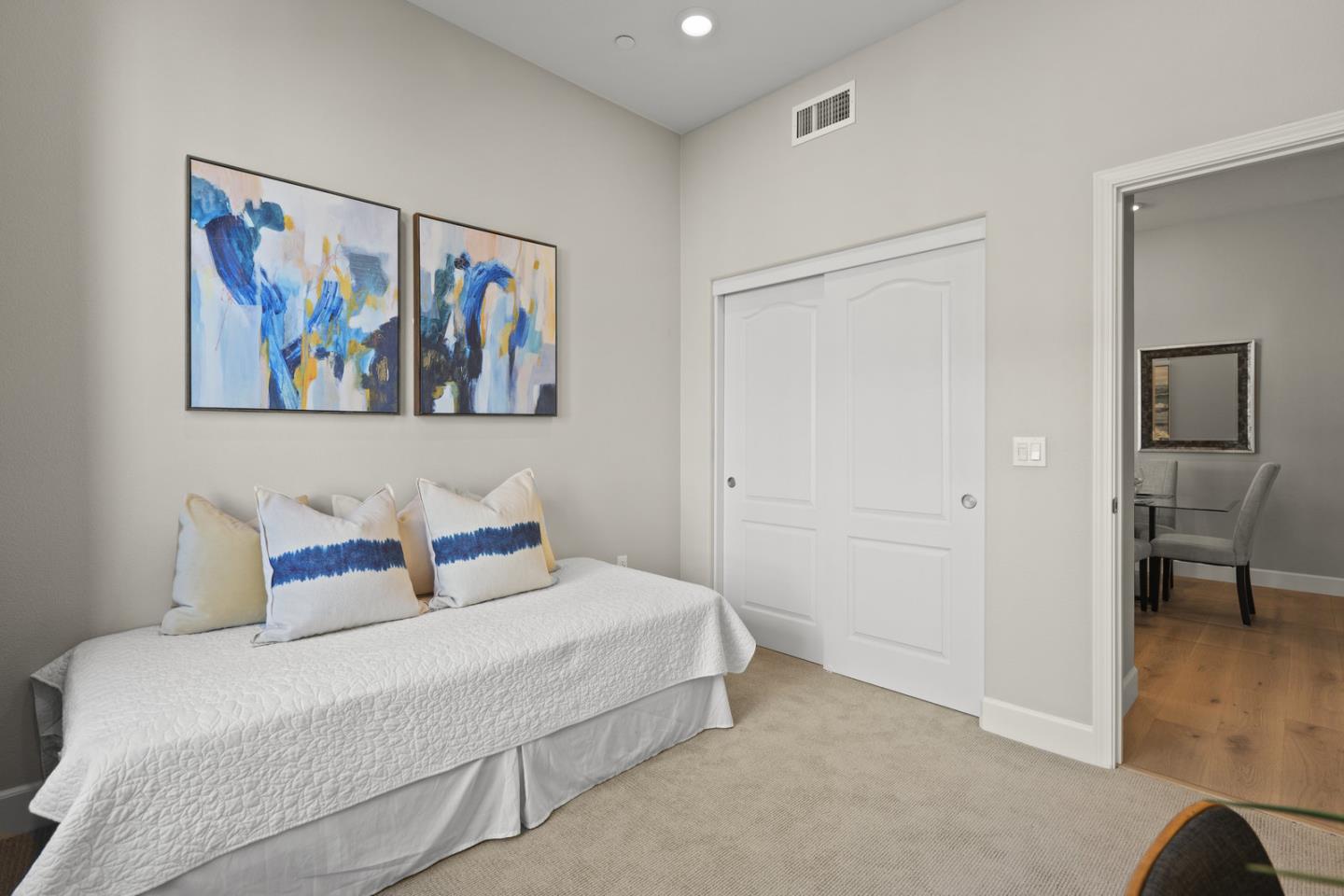 Detail Gallery Image 12 of 40 For 2984 Jayhawkers Pl #4,  San Jose,  CA 95136 - 3 Beds | 2 Baths