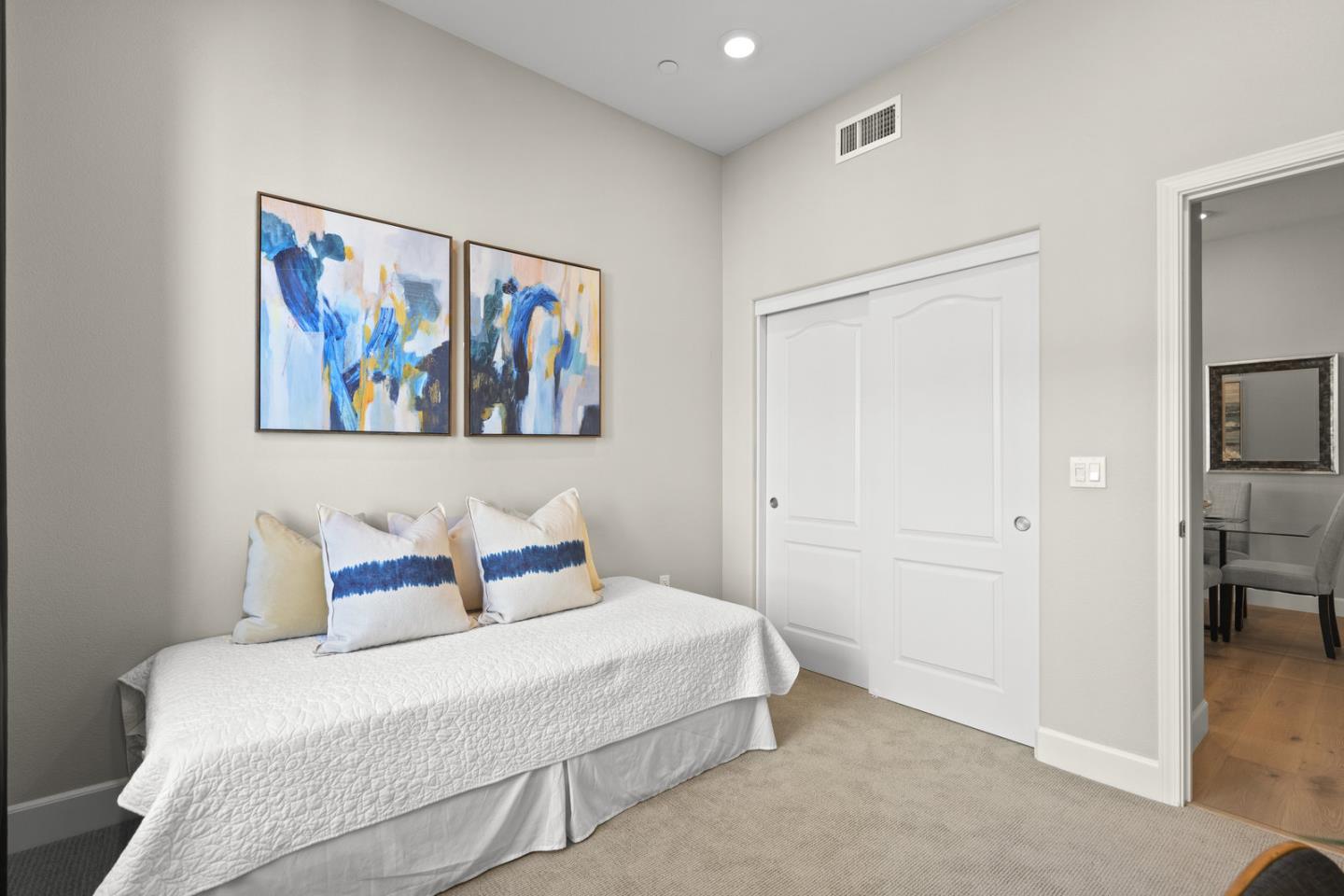 Detail Gallery Image 13 of 40 For 2984 Jayhawkers Pl #4,  San Jose,  CA 95136 - 3 Beds | 2 Baths