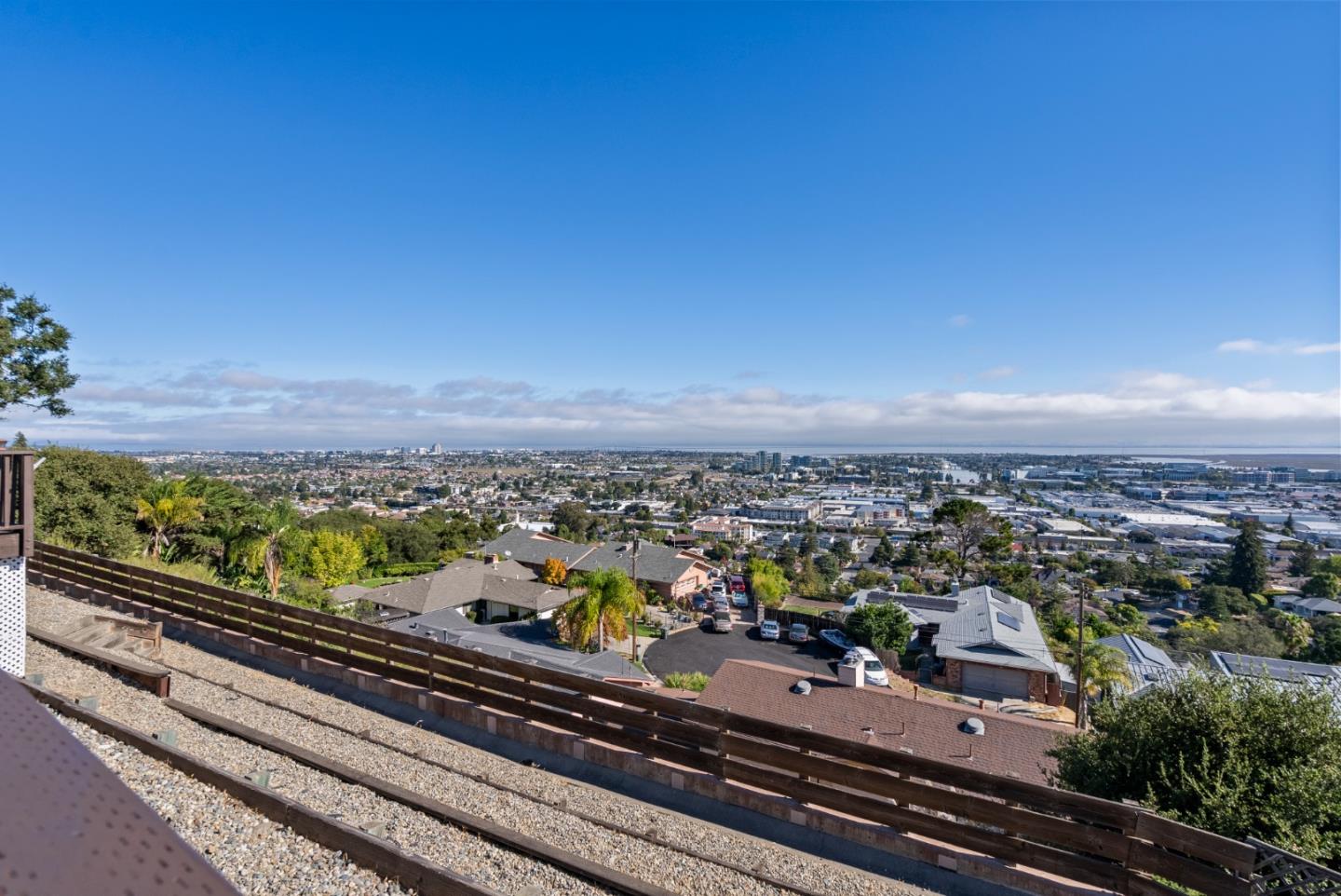 Detail Gallery Image 29 of 47 For 1409 Arden Ln., Belmont,  CA 94002 - 3 Beds | 2 Baths