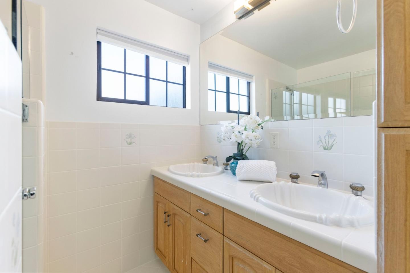 Detail Gallery Image 23 of 32 For 212 San Miguel Ave, San Mateo,  CA 94403 - 3 Beds | 2 Baths