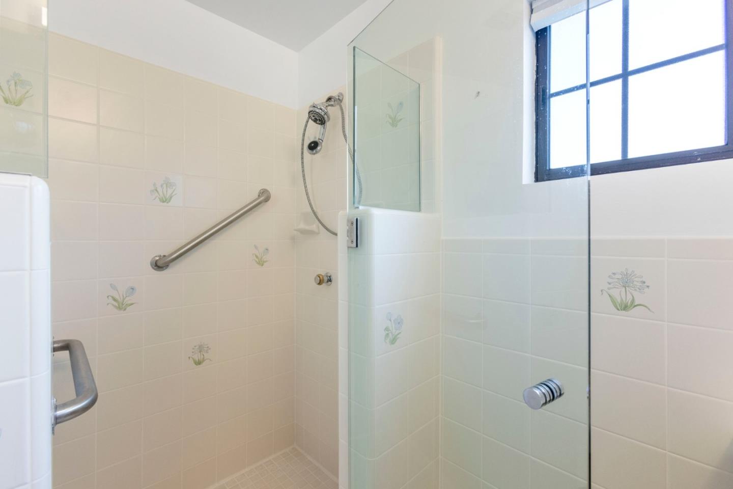 Detail Gallery Image 24 of 32 For 212 San Miguel Ave, San Mateo,  CA 94403 - 3 Beds | 2 Baths