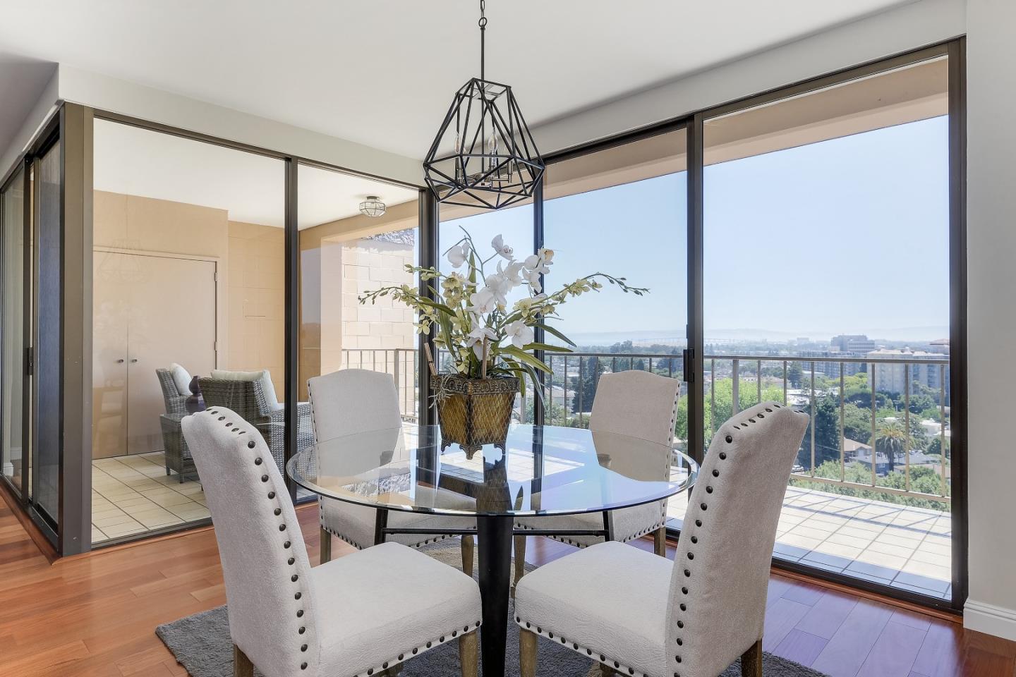 Detail Gallery Image 14 of 31 For 50 Mounds Rd #409,  San Mateo,  CA 94402 - 2 Beds | 2 Baths