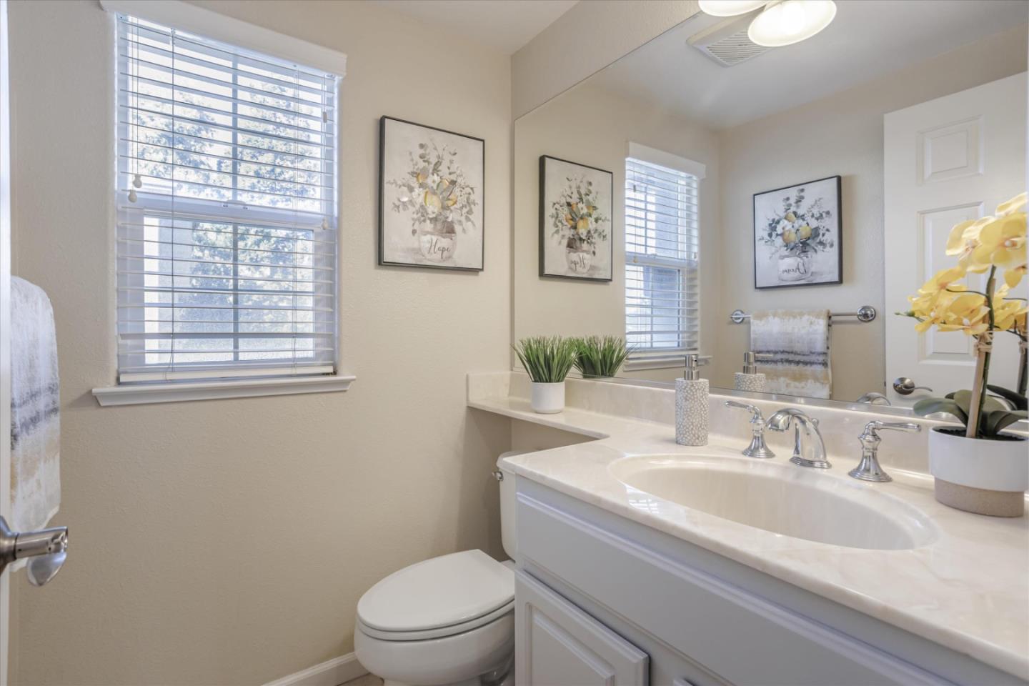 Detail Gallery Image 24 of 33 For 618 Antioch Ter, Sunnyvale,  CA 94085 - 2 Beds | 2/1 Baths