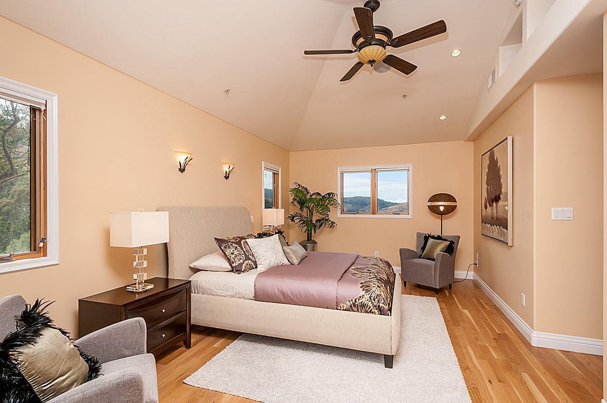 Detail Gallery Image 14 of 23 For 2 San Diego Ct, Brisbane,  CA 94005 - 4 Beds | 3/1 Baths