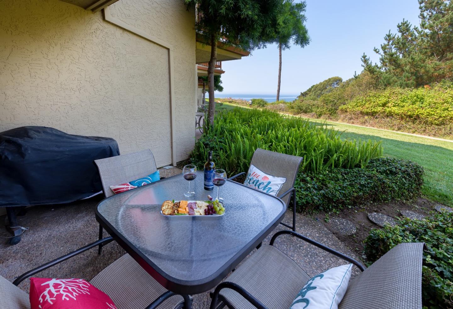 Detail Gallery Image 17 of 49 For 22 Seascape Resort Dr, Aptos,  CA 95003 - 2 Beds | 2 Baths