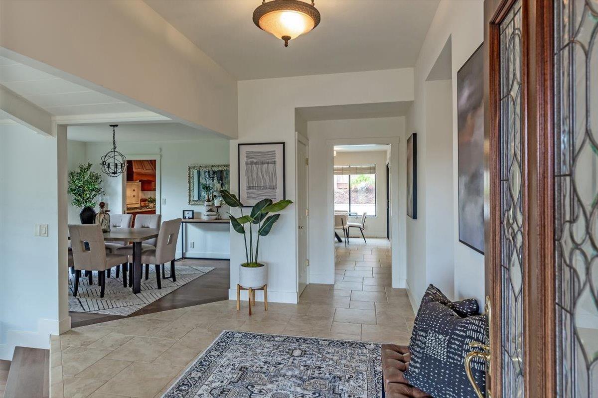 Detail Gallery Image 11 of 51 For 101 Hepplewhite Ct, Los Gatos,  CA 95032 - 4 Beds | 2 Baths