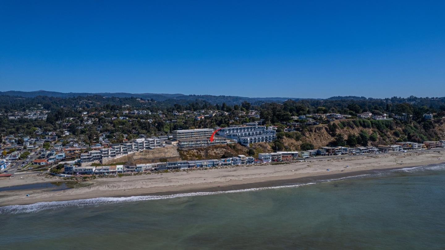 Detail Gallery Image 30 of 47 For 230 Rio Del Mar Blvd #F,  Aptos,  CA 95003 - 2 Beds | 2 Baths