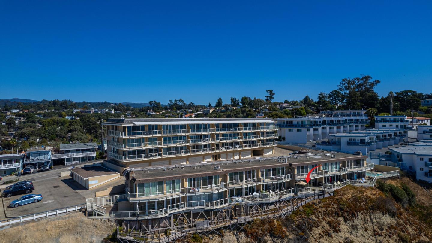 Detail Gallery Image 38 of 47 For 230 Rio Del Mar Blvd #F,  Aptos,  CA 95003 - 2 Beds | 2 Baths