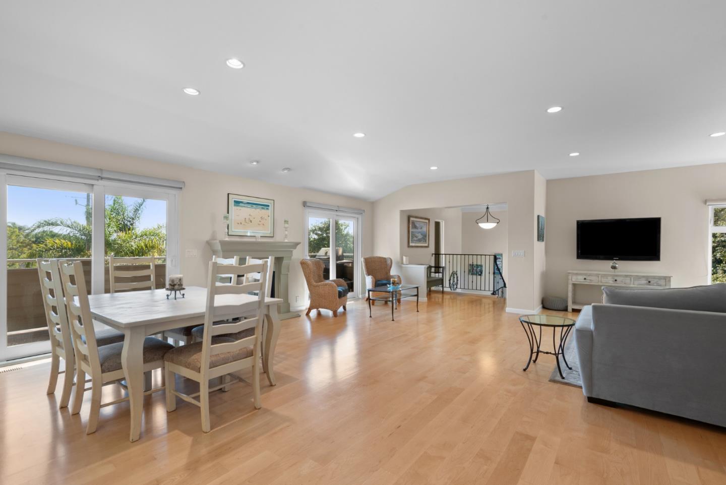 Detail Gallery Image 18 of 56 For 181 Thunderbird Dr, Aptos,  CA 95003 - 3 Beds | 2 Baths