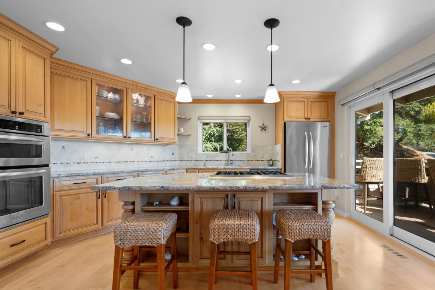 Detail Gallery Image 19 of 56 For 181 Thunderbird Dr, Aptos,  CA 95003 - 3 Beds | 2 Baths