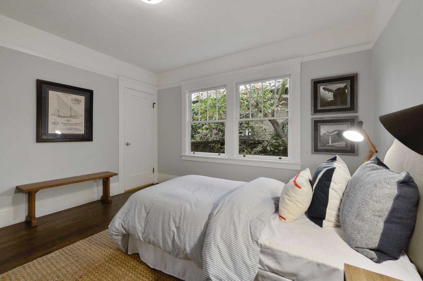 Detail Gallery Image 19 of 33 For 1302 S B St, San Mateo,  CA 94402 - 3 Beds | 2/1 Baths