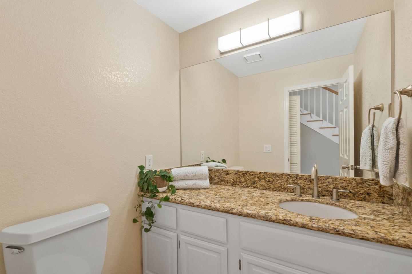 Detail Gallery Image 23 of 72 For 103 Almond Blossom Ln, Los Gatos,  CA 95032 - 4 Beds | 2/1 Baths