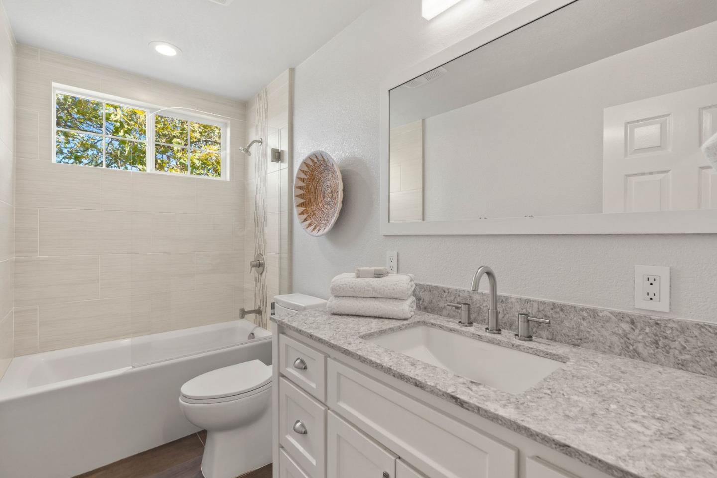 Detail Gallery Image 42 of 72 For 103 Almond Blossom Ln, Los Gatos,  CA 95032 - 4 Beds | 2/1 Baths