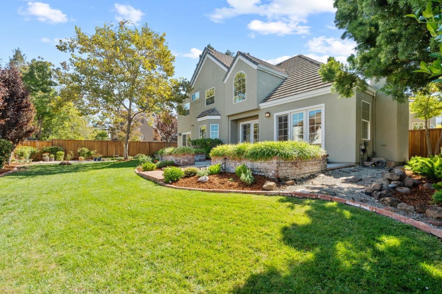 Detail Gallery Image 44 of 72 For 103 Almond Blossom Ln, Los Gatos,  CA 95032 - 4 Beds | 2/1 Baths