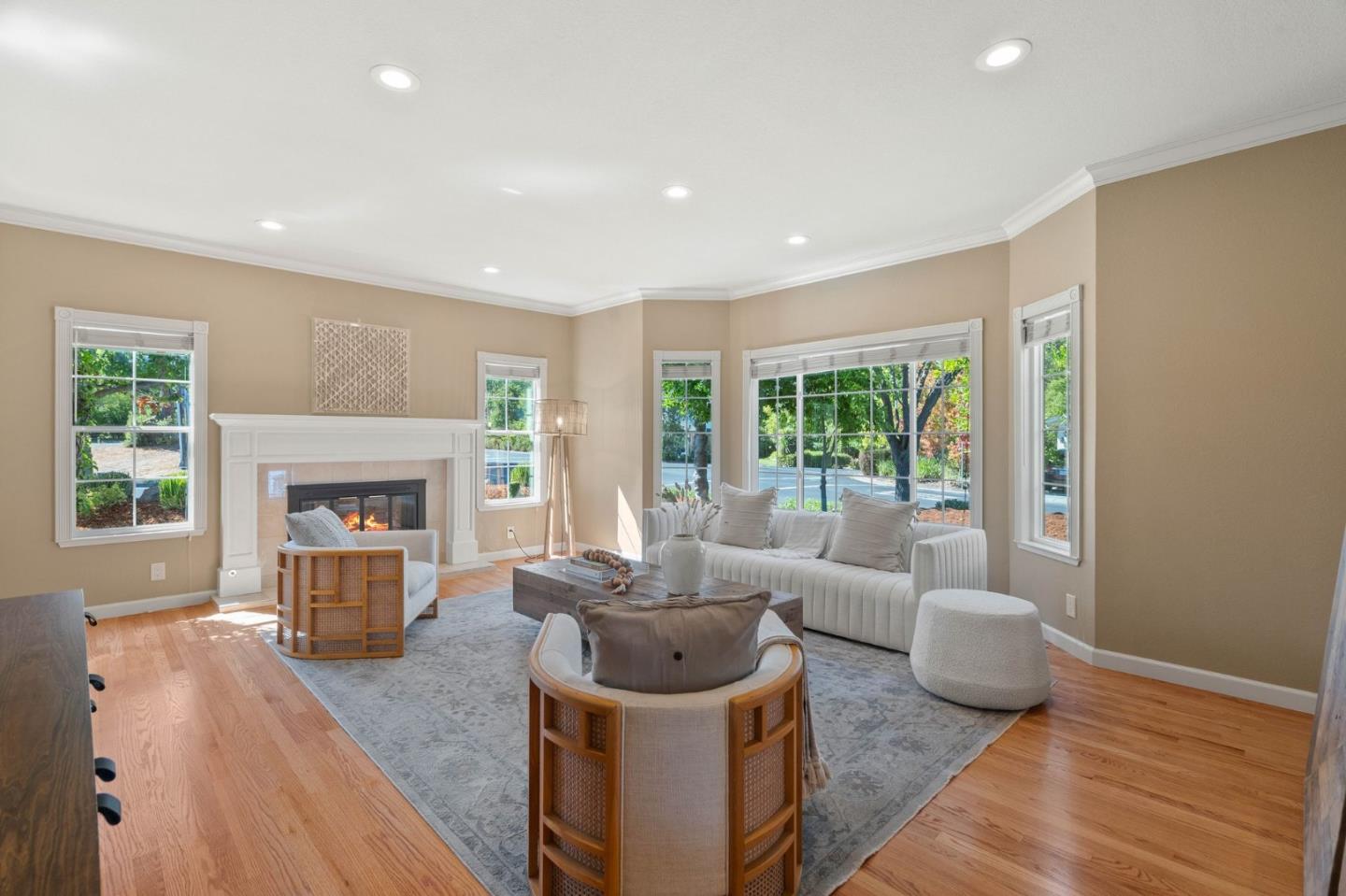 Detail Gallery Image 6 of 72 For 103 Almond Blossom Ln, Los Gatos,  CA 95032 - 4 Beds | 2/1 Baths