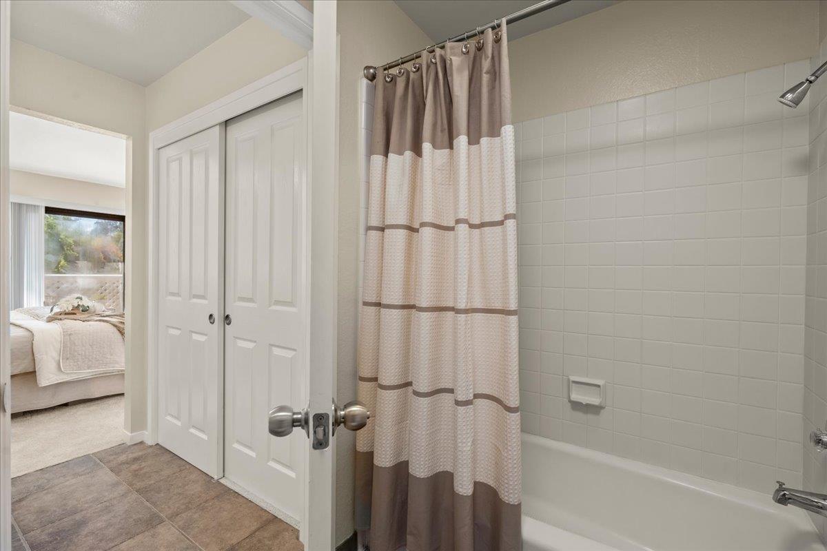 Detail Gallery Image 17 of 26 For 2621 Willowbrook Ln #104,  Aptos,  CA 95003 - 3 Beds | 2 Baths