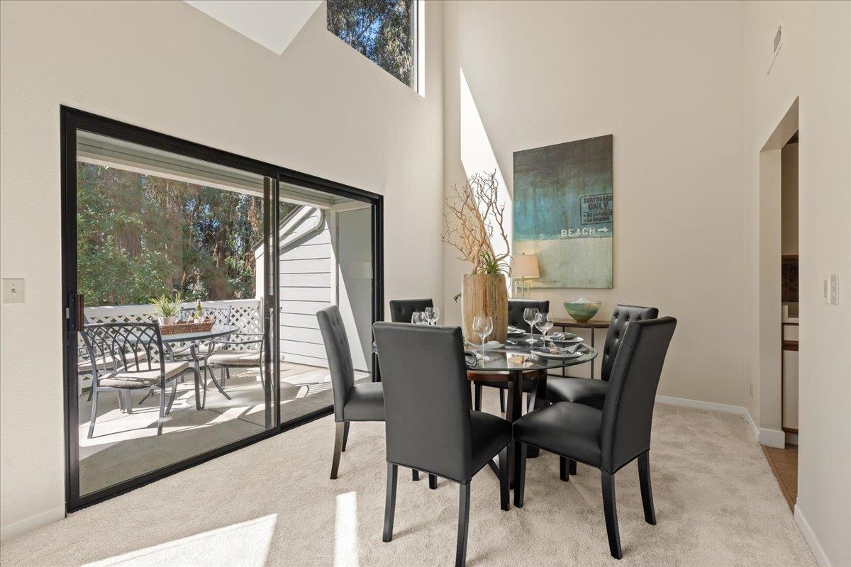 Detail Gallery Image 7 of 26 For 2621 Willowbrook Ln #104,  Aptos,  CA 95003 - 3 Beds | 2 Baths