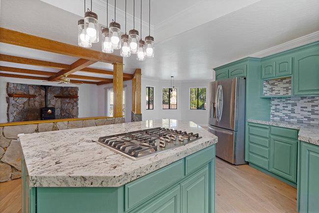 Detail Gallery Image 12 of 88 For 5955 Diablo Hills Rd, Tres Pinos,  CA 95075 - 3 Beds | 2/1 Baths