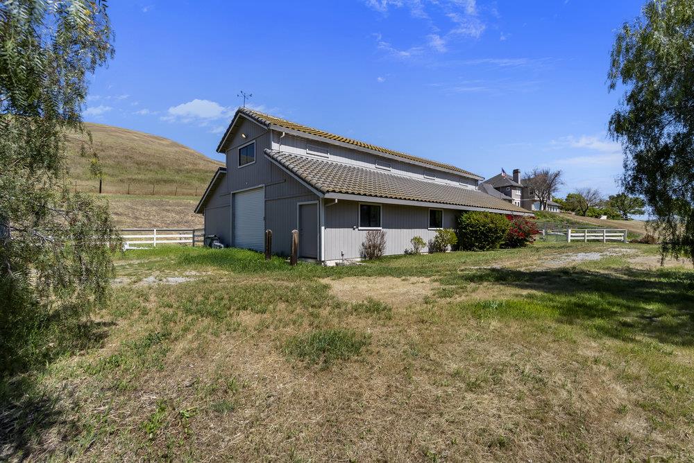 Detail Gallery Image 66 of 91 For 5955 Diablo Hills Rd, Tres Pinos,  CA 95075 - 3 Beds | 2/1 Baths