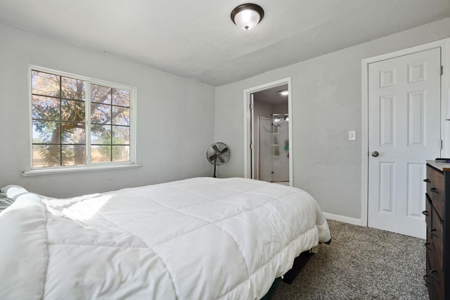 Detail Gallery Image 14 of 28 For 394 S West Ave, Merced,  CA 95341 - 2 Beds | 2 Baths