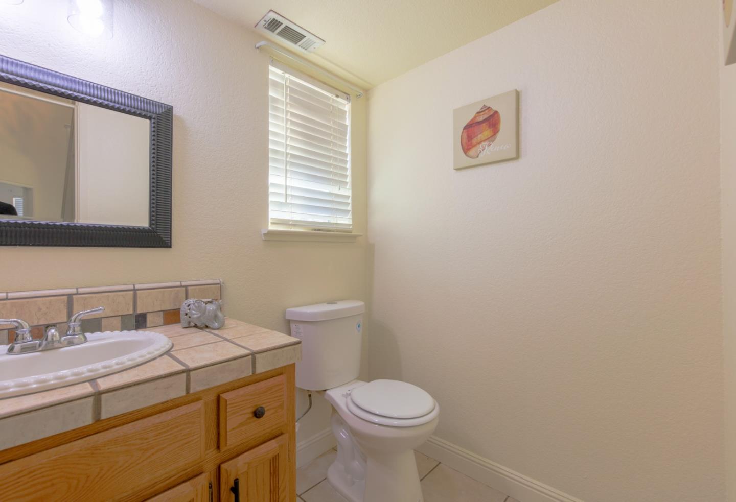 Detail Gallery Image 20 of 36 For 1171 Biloxi Park Ct, Galt,  CA 95632 - 4 Beds | 2/1 Baths