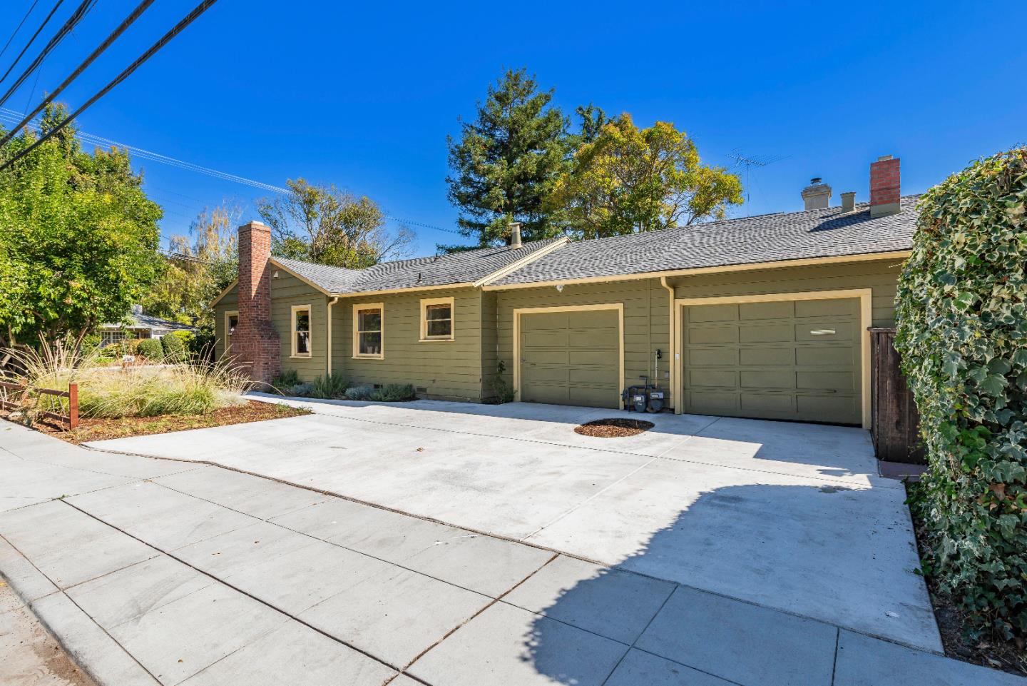 Detail Gallery Image 34 of 36 For 1994 Menalto Ave, Menlo Park,  CA 94025 - – Beds | – Baths