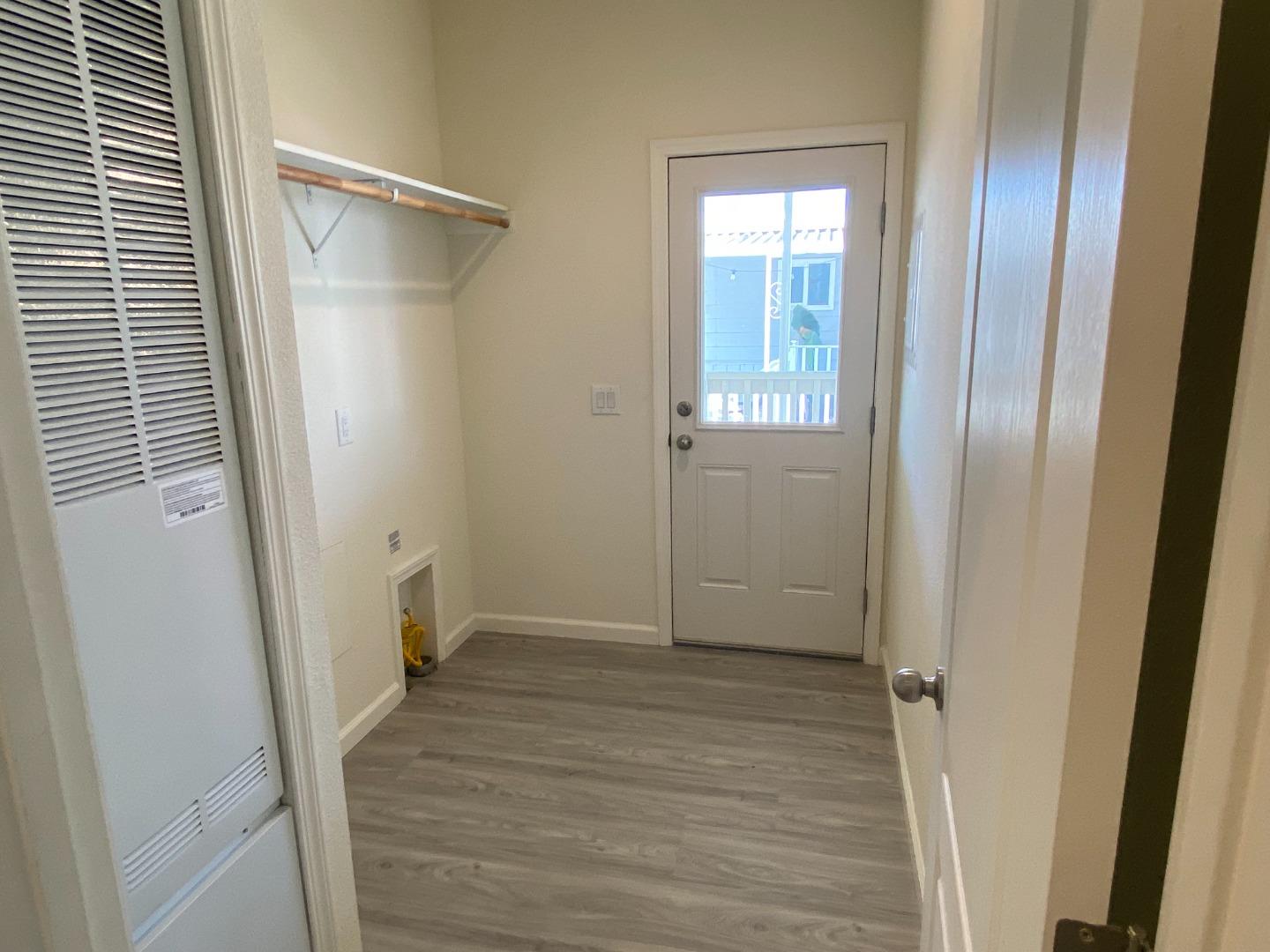 Detail Gallery Image 10 of 19 For 575 San Pedro Ave #34,  Morgan Hill,  CA 95037 - 3 Beds | 2 Baths