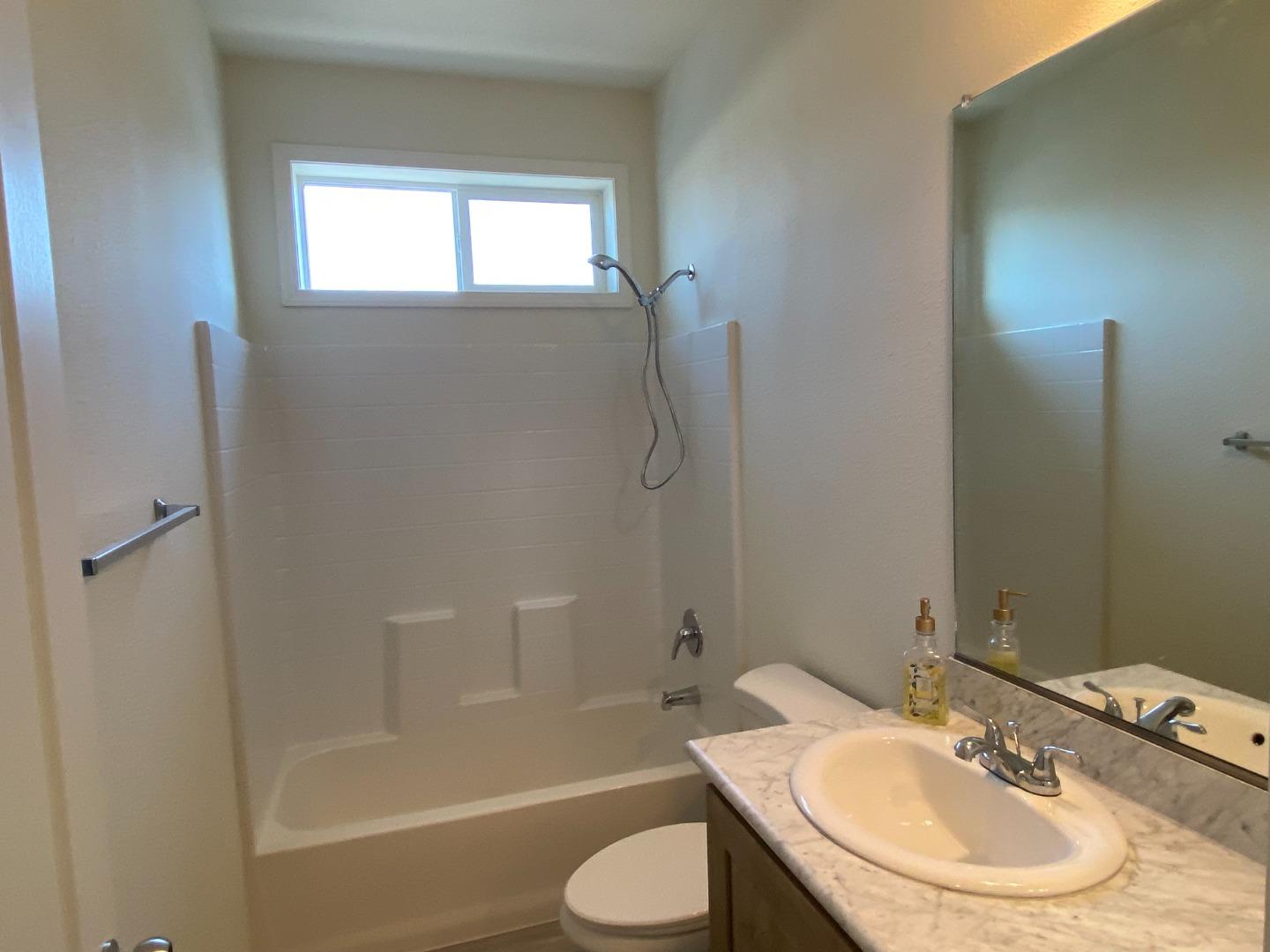 Detail Gallery Image 15 of 19 For 575 San Pedro Ave #34,  Morgan Hill,  CA 95037 - 3 Beds | 2 Baths