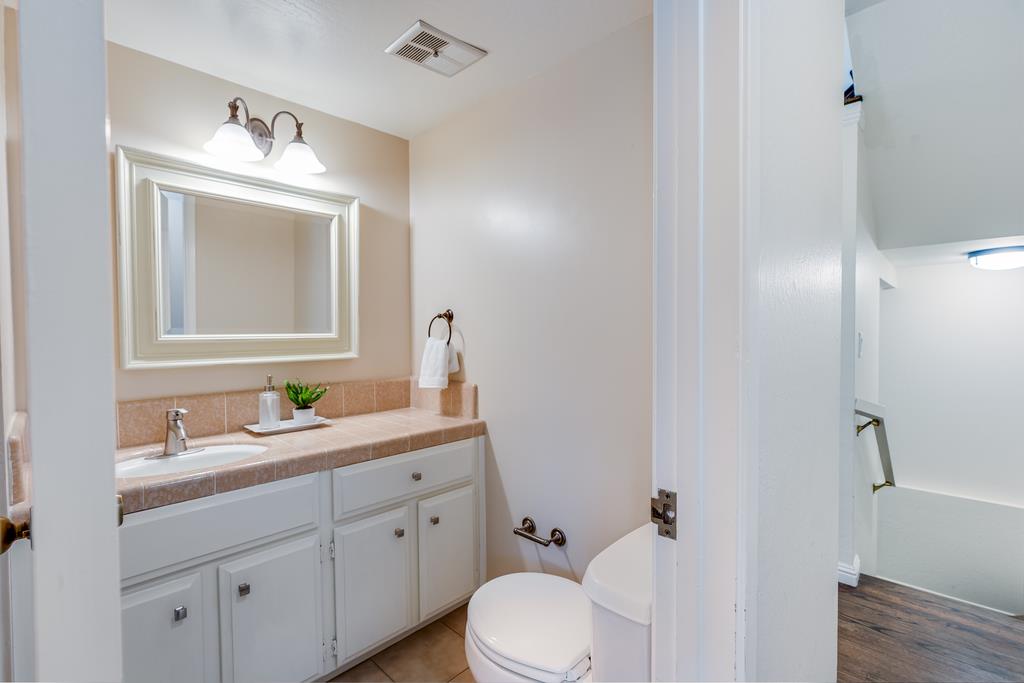 Detail Gallery Image 19 of 39 For 109 Vineyard Ct, Aptos,  CA 95003 - 2 Beds | 2/1 Baths